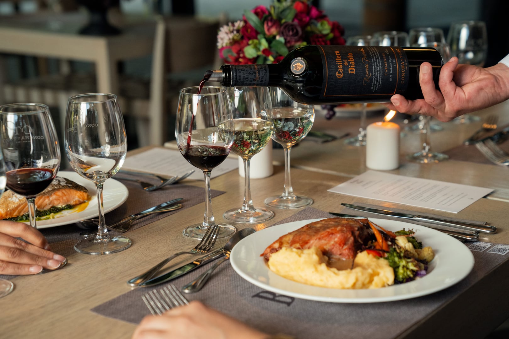 Vinícola Concha y Toro Noturno com Jantar